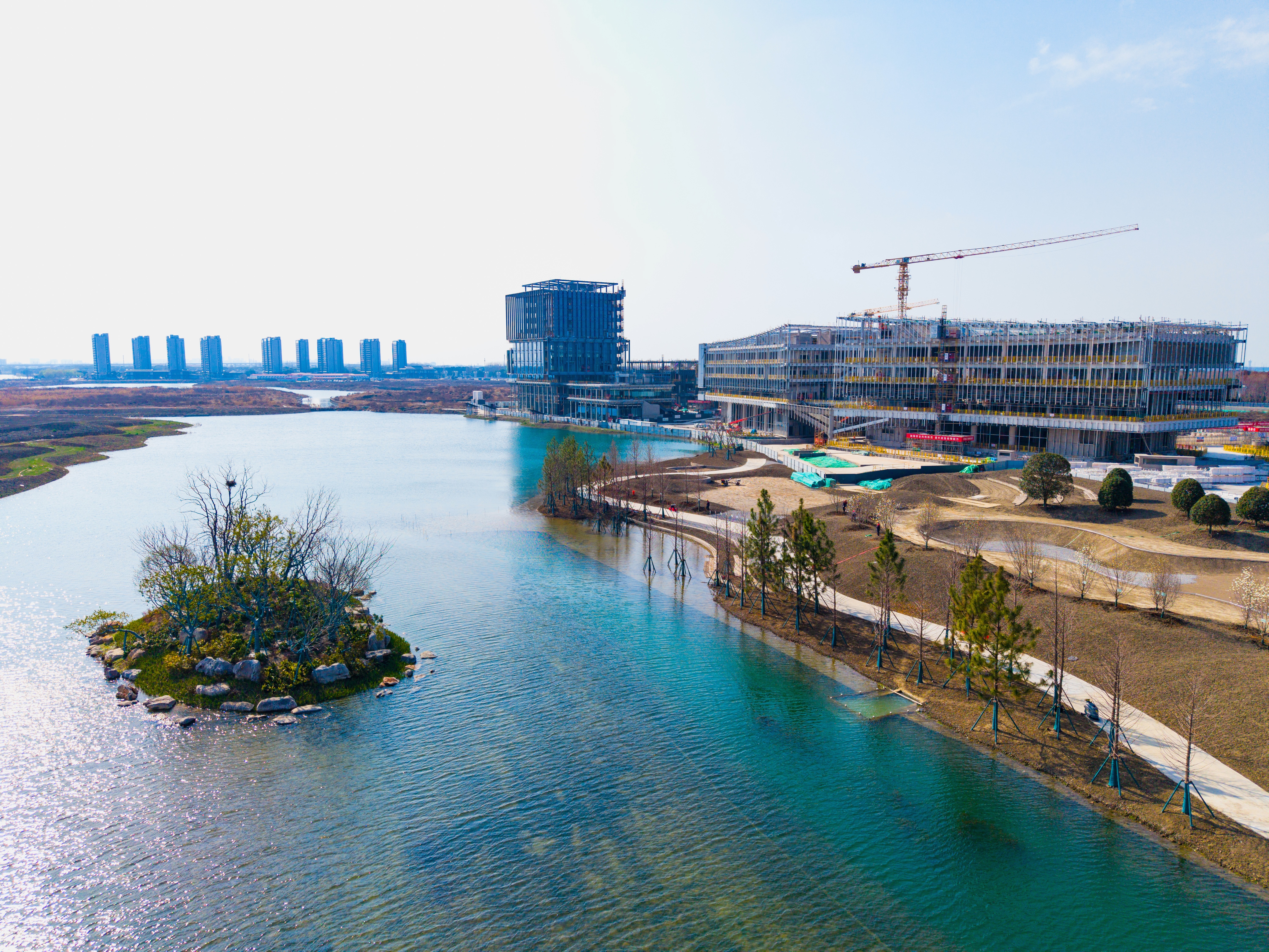 eec1871b-3c4d-46b6-80e9-143b06e7bbfe